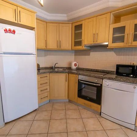 Beachfront Seaview 3 Bedroom Seahorse 8 *